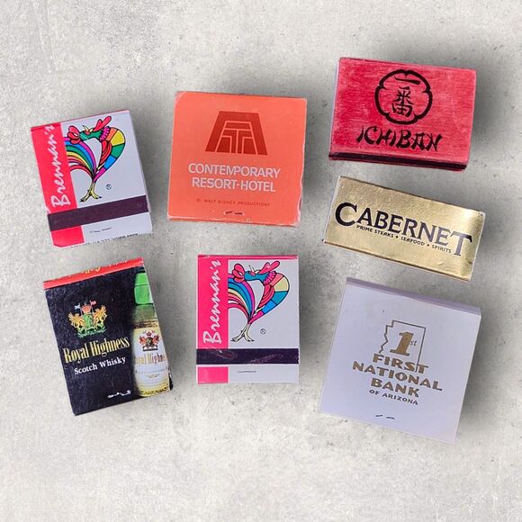 Vintage Matchbook Lot Disney Contemporary, Brennan’s, Gallo, Restaurants Bar - Picture 2 of 7